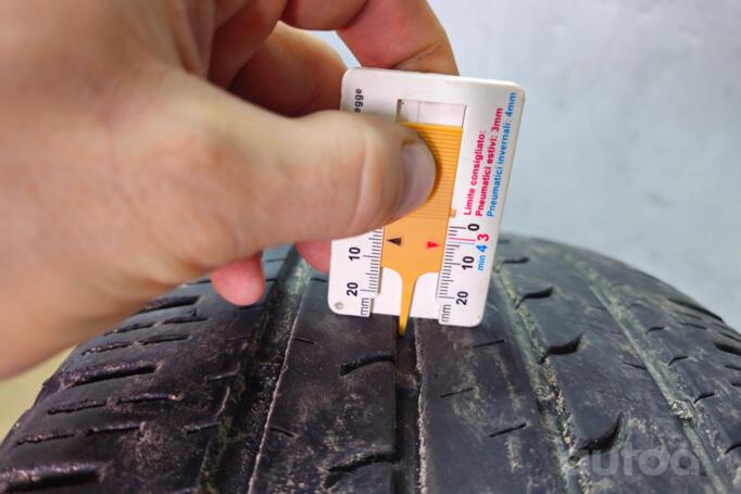 Toyota rav4, lengvojo lydinio