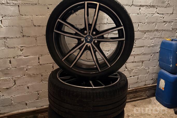 BMW, lengvojo lydinio