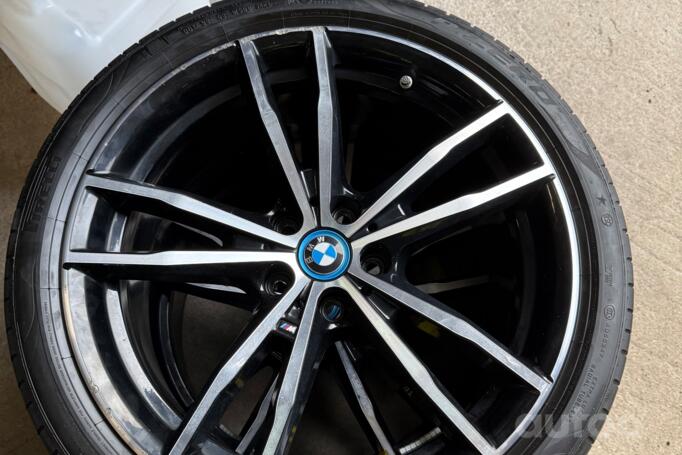 BMW, lengvojo lydinio