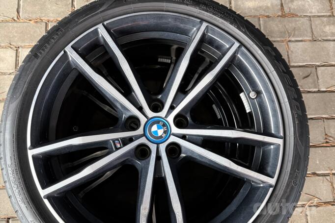 BMW, lengvojo lydinio