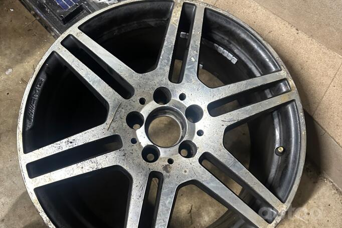 Mercedes, lengvojo lydinio