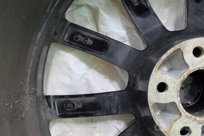 Audi, plieniniai štampuoti