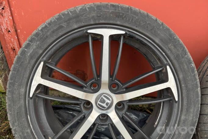 Honda, lengvojo lydinio