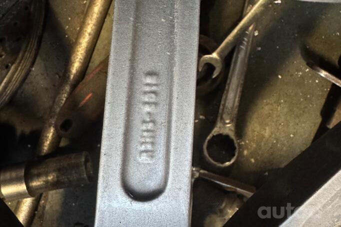 R3, lengvojo lydinio