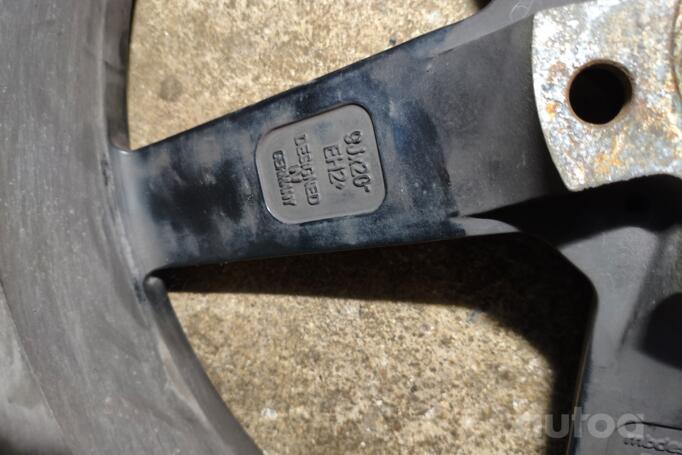 Mb Desing, lengvojo lydinio