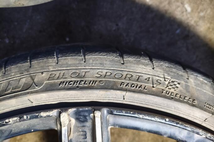 Mb Desing, lengvojo lydinio