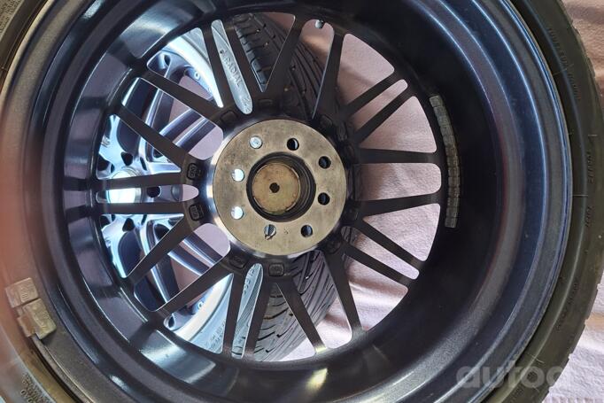 Kita, lengvojo lydinio