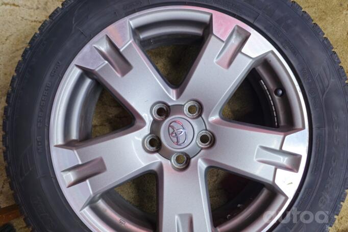 Toyota rav4, lengvojo lydinio