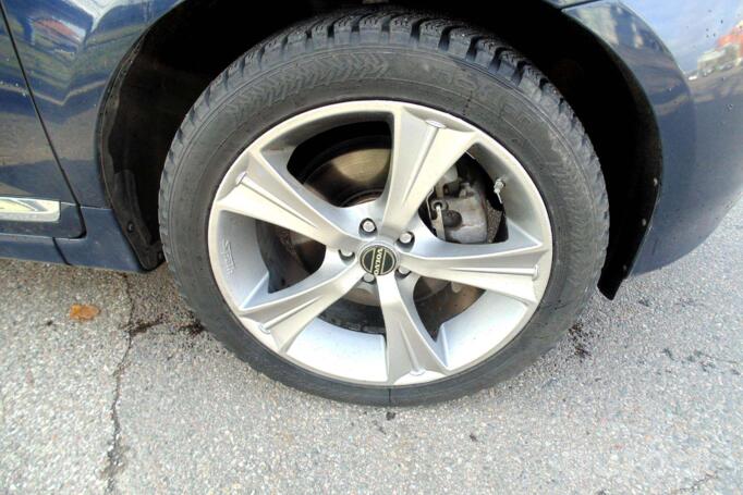 Kita, lengvojo lydinio