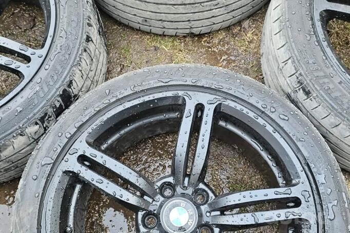 Kita, lengvojo lydinio