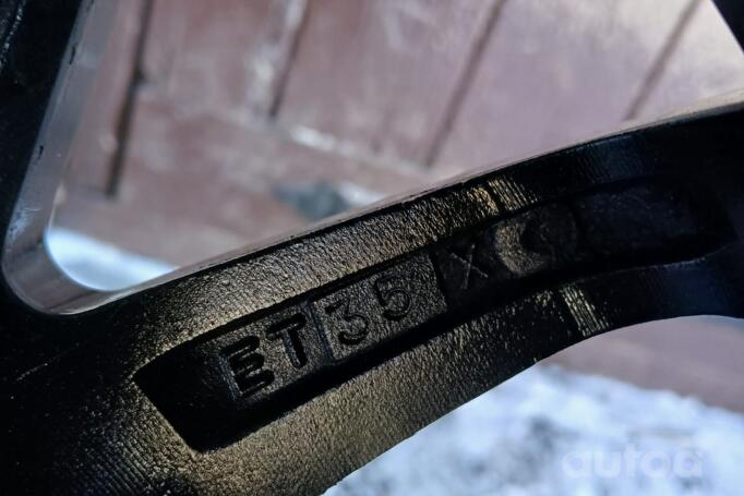 Kita, lengvojo lydinio