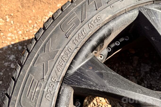 Kita, lengvojo lydinio