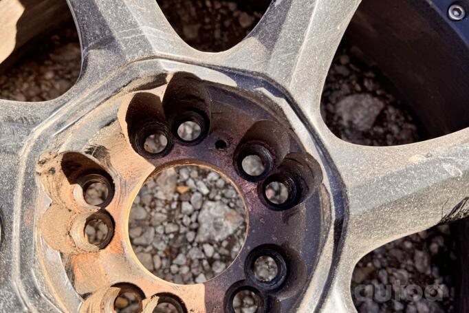 Kita, lengvojo lydinio