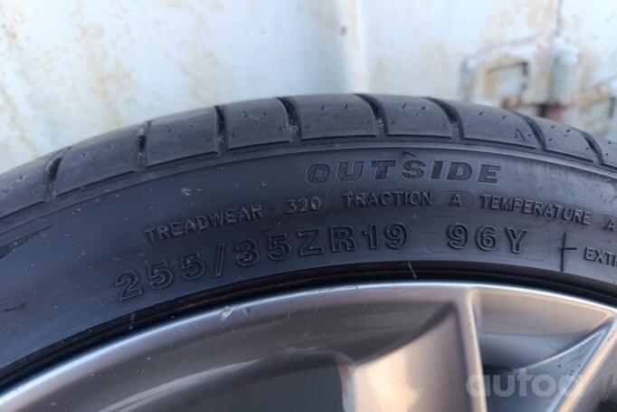 Kita, lengvojo lydinio