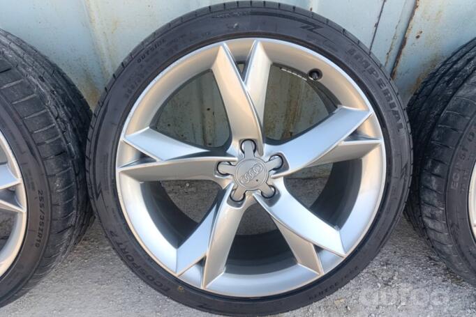 Kita, lengvojo lydinio