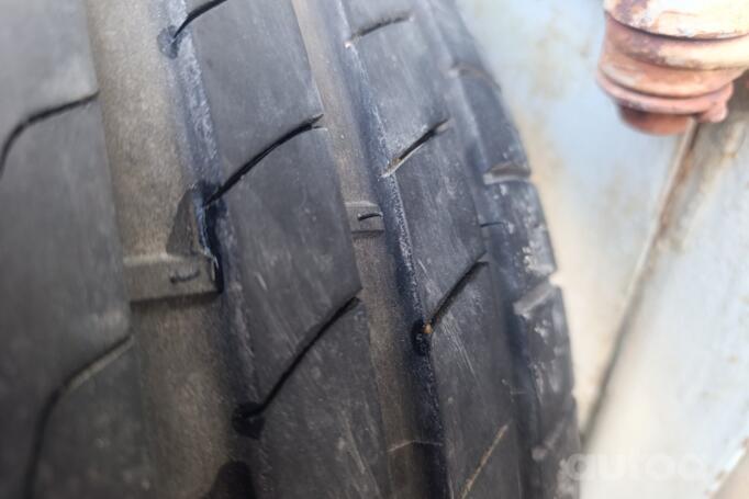 Kita, lengvojo lydinio