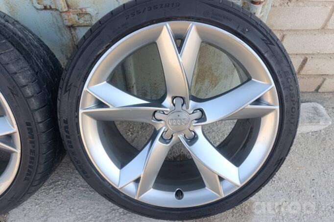 Kita, lengvojo lydinio