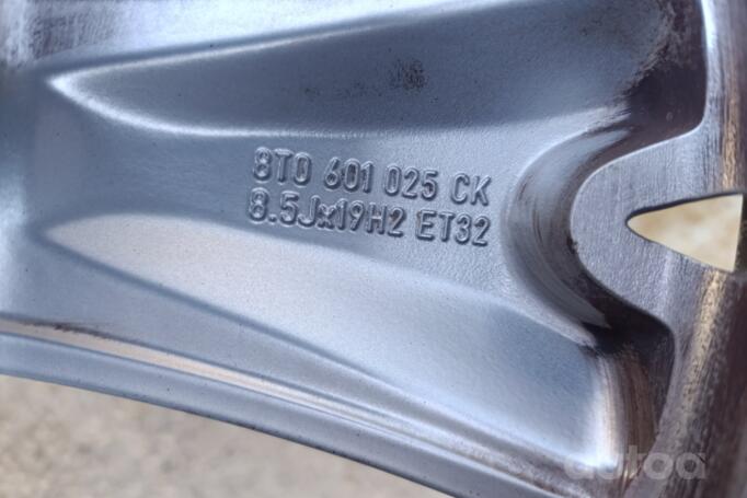 Kita, lengvojo lydinio