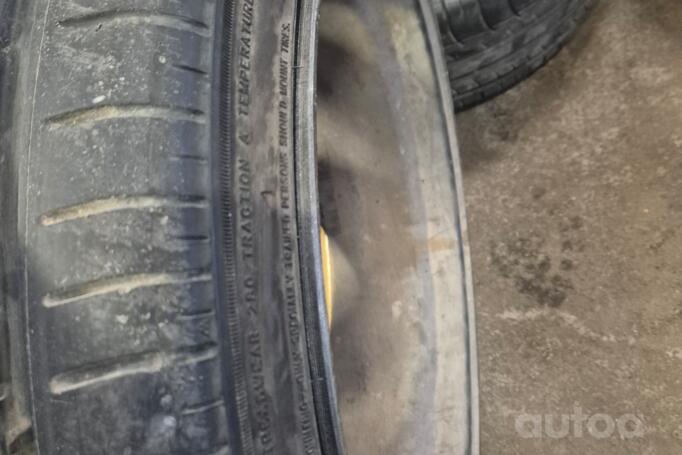 Kita, lengvojo lydinio