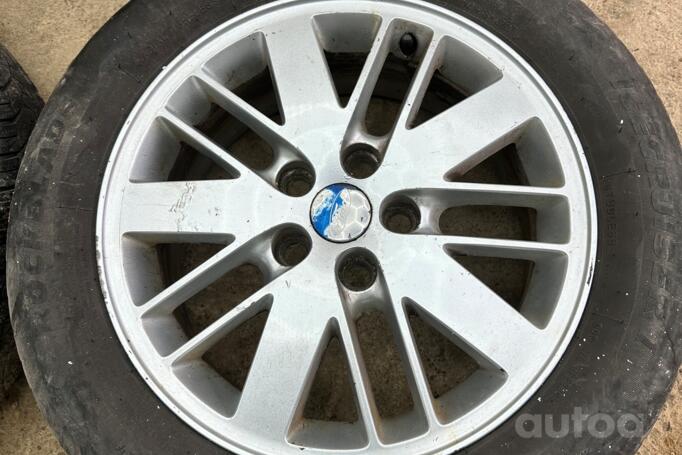 Kita, lengvojo lydinio