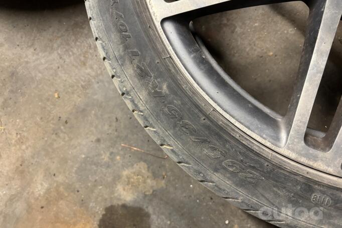 Audi S-line, lengvojo lydinio