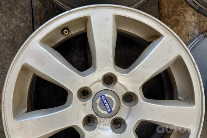 Kita, lengvojo lydinio