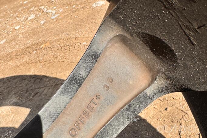 Kita, lengvojo lydinio