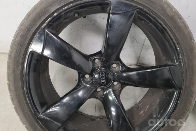 Kita, lengvojo lydinio