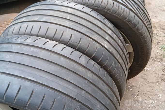 Kita, lengvojo lydinio