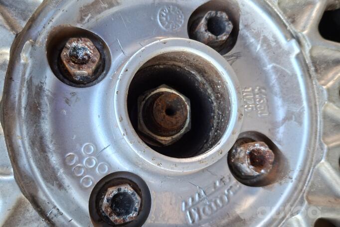 Kita, lengvojo lydinio