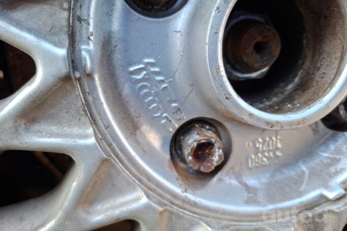 Kita, lengvojo lydinio