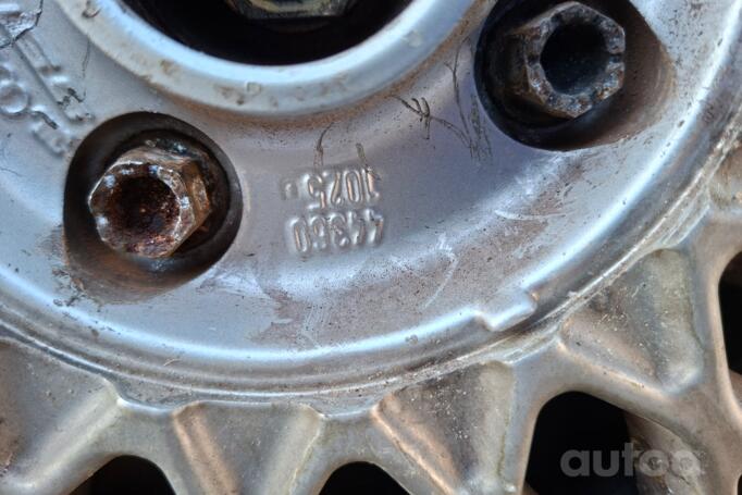 Kita, lengvojo lydinio