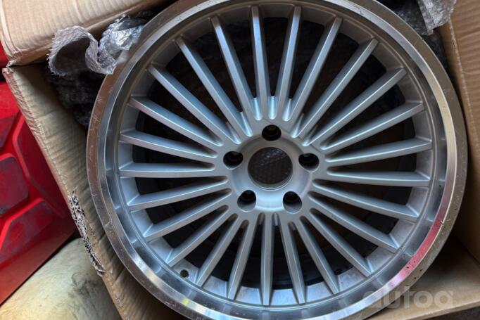 Kita, lengvojo lydinio