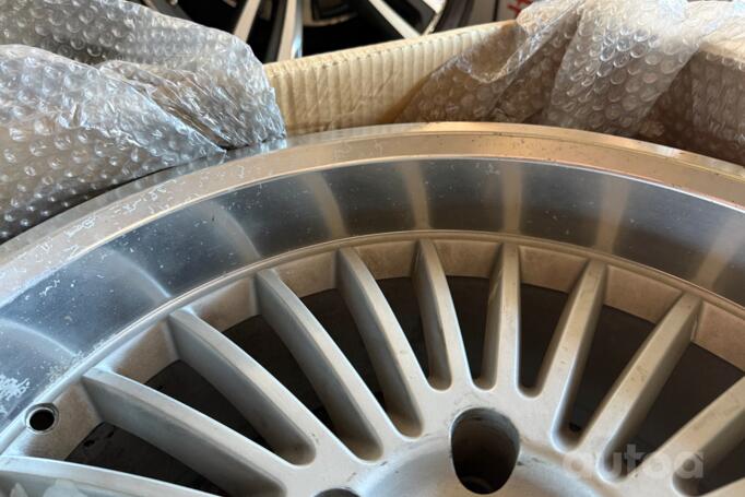 Kita, lengvojo lydinio