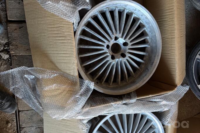 Kita, lengvojo lydinio