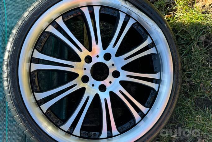 Kita, lengvojo lydinio