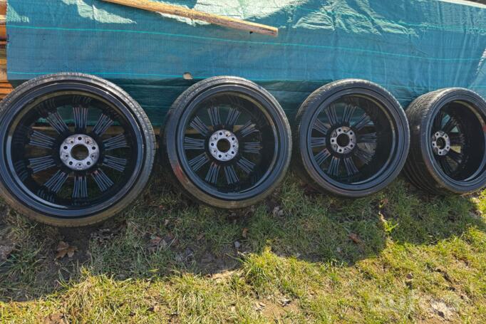 Kita, lengvojo lydinio