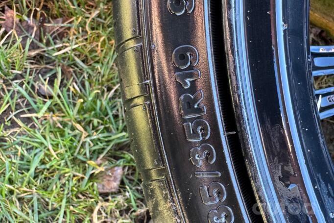 Kita, lengvojo lydinio