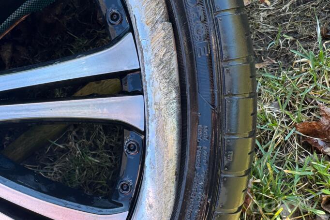 Kita, lengvojo lydinio