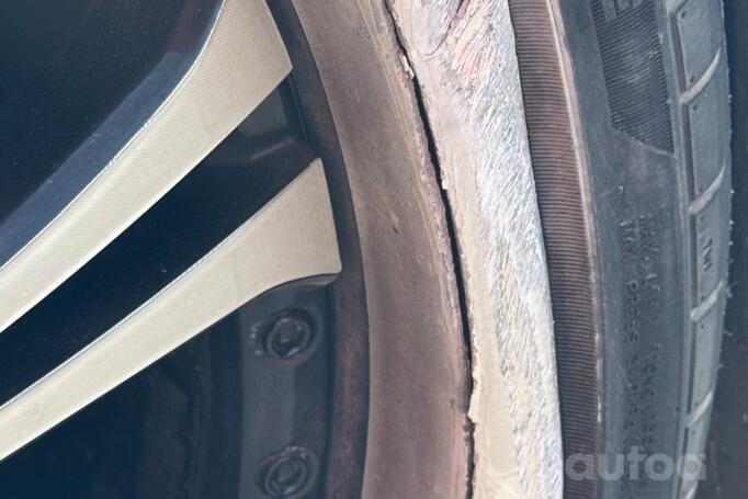 Kita, lengvojo lydinio