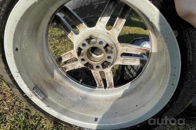 BMW/Autec, lengvojo lydinio