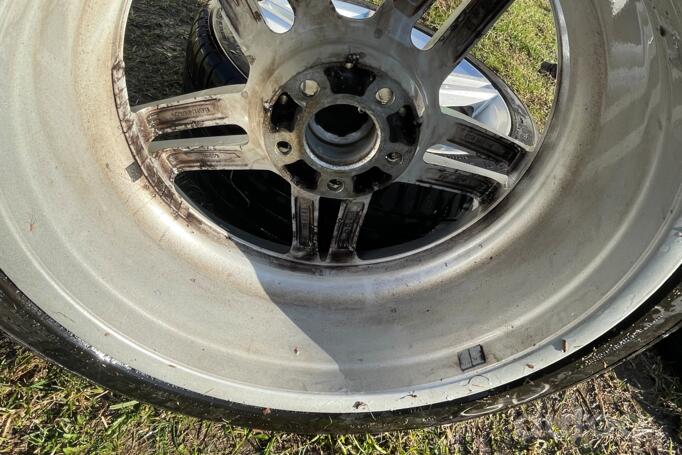 BMW/Autec, lengvojo lydinio