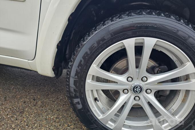 Toyota, lengvojo lydinio