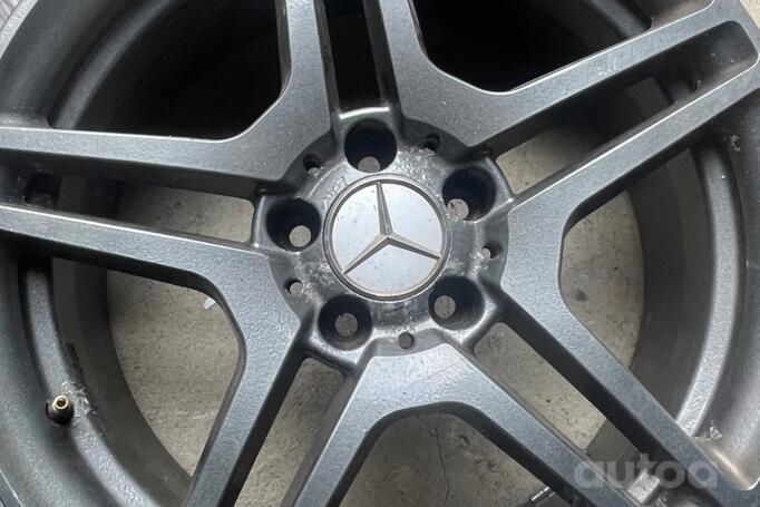 Kita, lengvojo lydinio