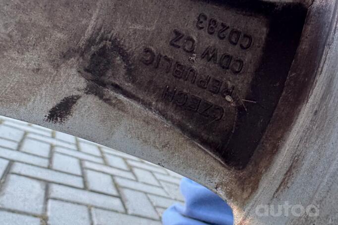 BMW, lengvojo lydinio