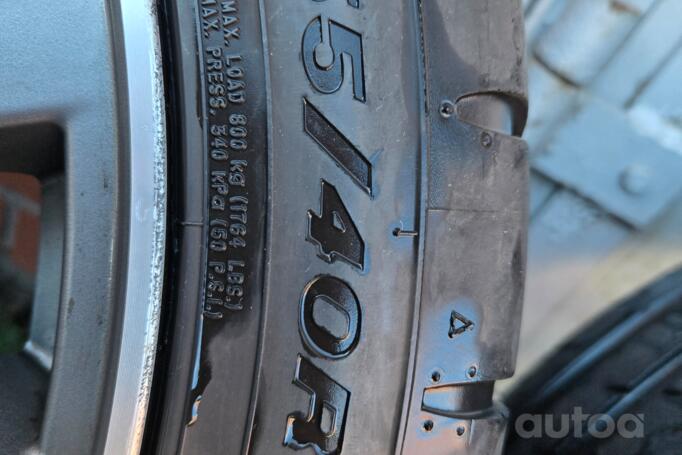 AUDI, lengvojo lydinio