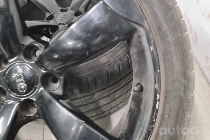 Kita, lengvojo lydinio