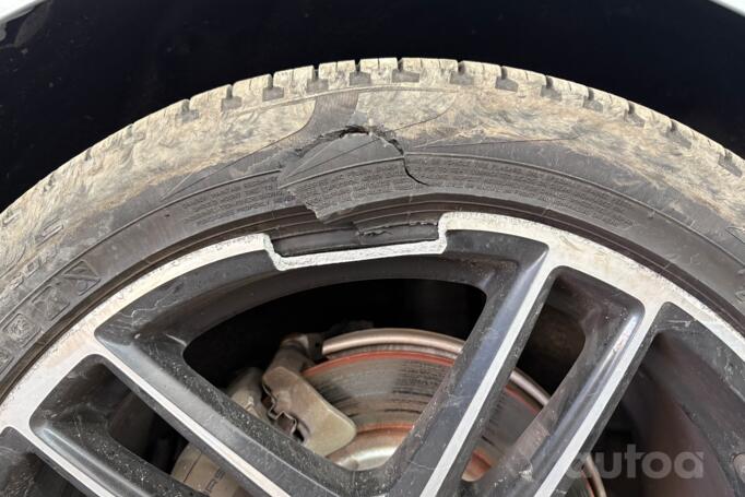 Porsche, lengvojo lydinio