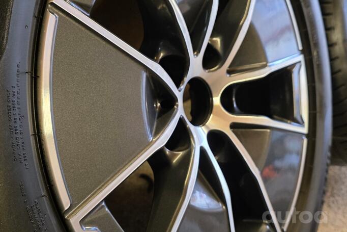 BMW, lengvojo lydinio