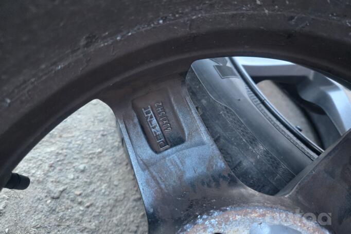 Kita, lengvojo lydinio